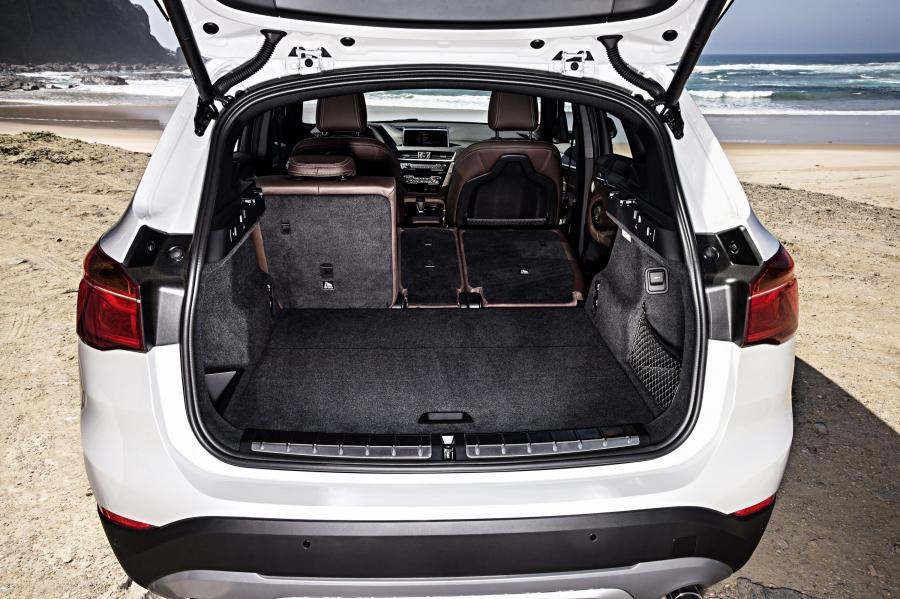 Багажник BMW X1 xDrive20d xLine (F48) 2015 года  (WW) (фото 22 из 59)